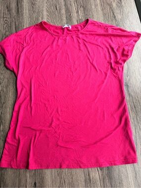 Bright Pink Short Sleeve Women's Tee - Classic Crew Neck